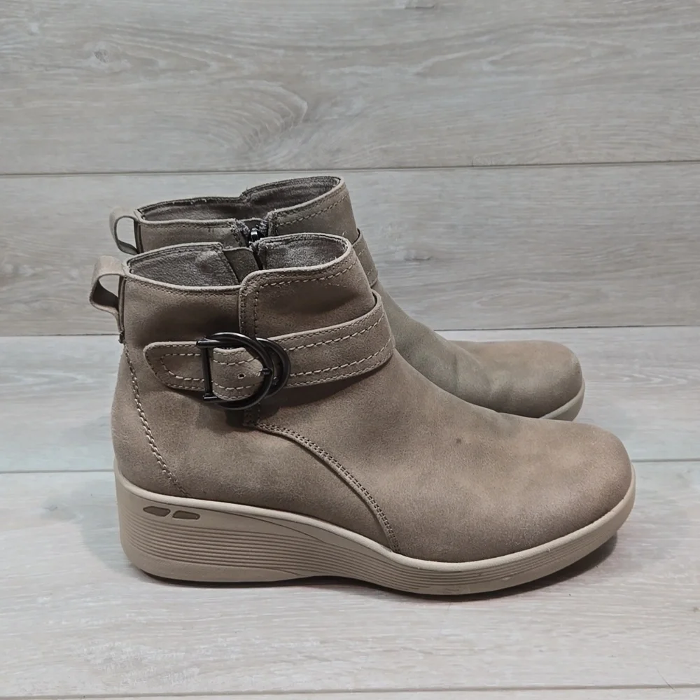 Skechers Womens Ankle Wedge Boots shoes sz 10